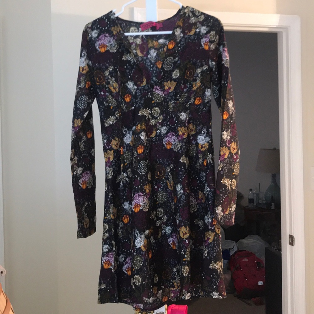 NWT boohoo dress